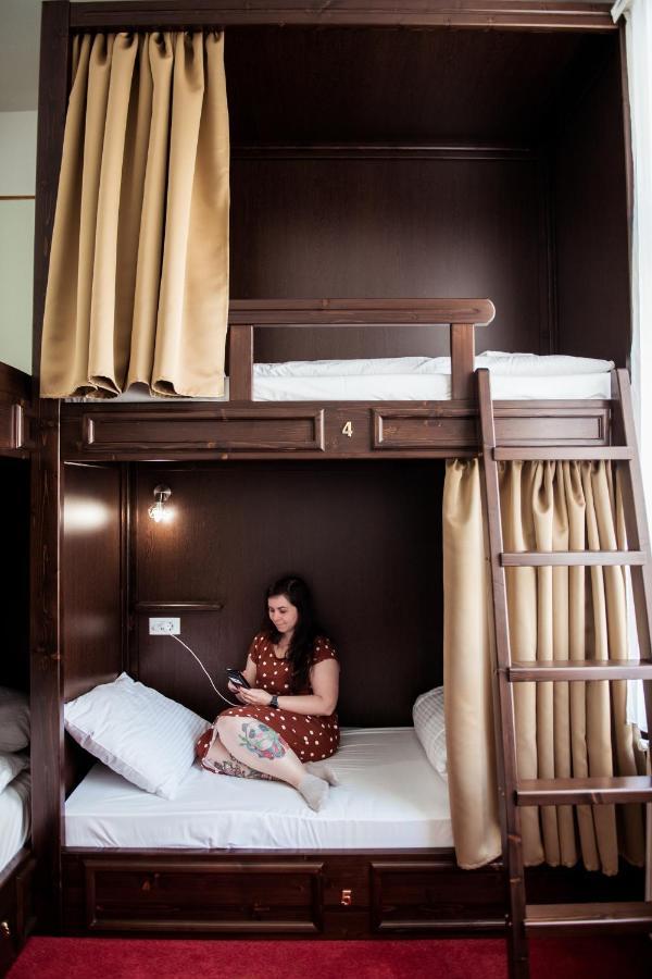 Bunk Bed Mixed Dormitory Room